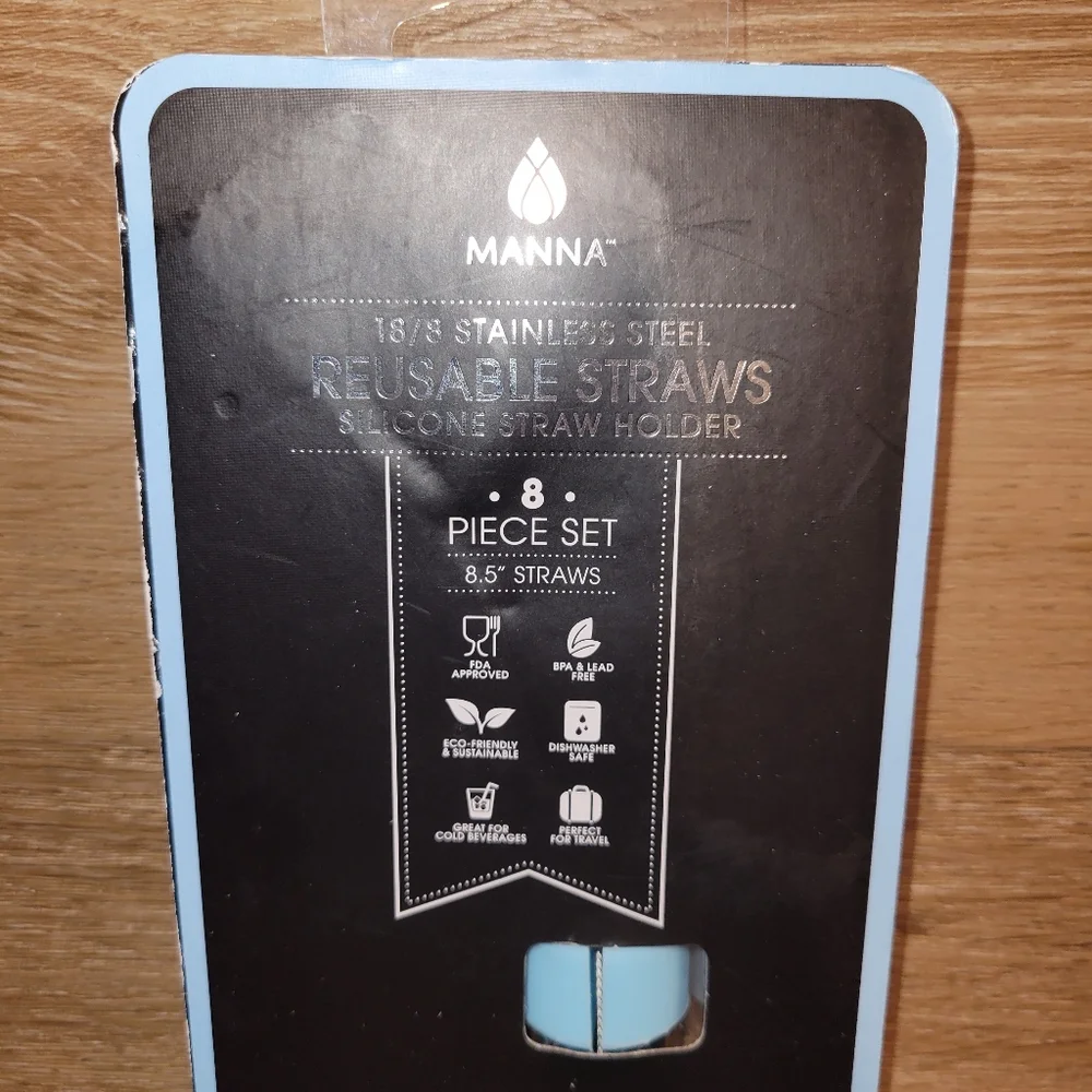 MANNA 18/8 Stainless Steel Reusable Straws & Silicone Straw Holder 8 Piece Set